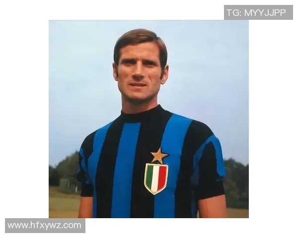 身披42号球衣的足球球星独特故事与传奇经历解析 身披42号球衣的足球球星独特故事与传奇经历解析