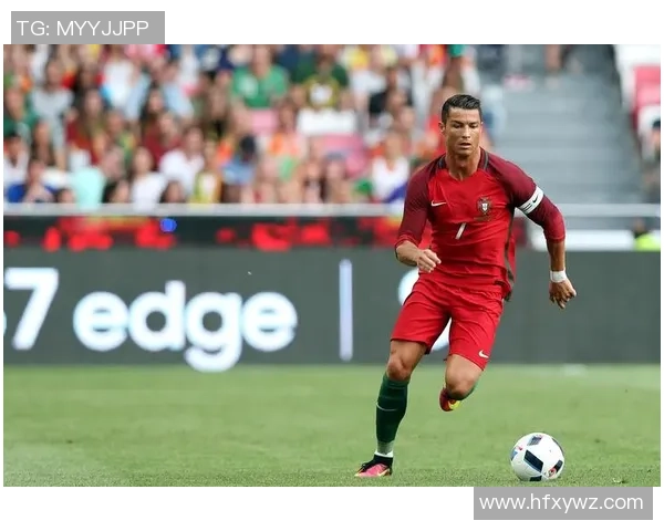 足球界最帅球星排名揭秘 C罗领衔颜值与实力并存的足球巨星们 足球界最帅球星排名揭秘 C罗领衔颜值与实力并存的足球巨星们